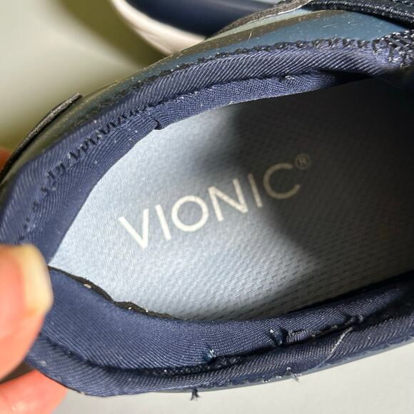 Vionic Women's Mesh Slip On Sneakers Vayda Navy Comfort Shoes US 5 M NWB - Picture 5 of 8